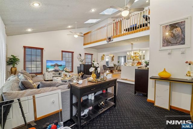822 Ramapo Avenue, Pompton Lakes, NJ 07442