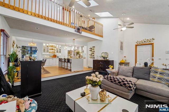 822 Ramapo Avenue, Pompton Lakes, NJ 07442
