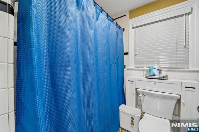 822 Ramapo Avenue, Pompton Lakes, NJ 07442