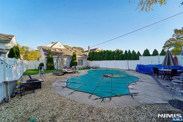 822 Ramapo Avenue, Pompton Lakes, NJ 07442