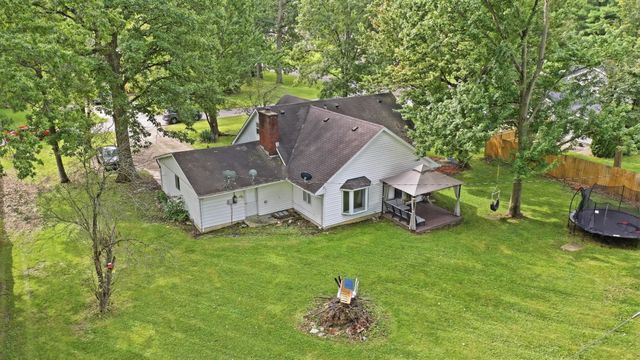 5727 Woodlea Avenue, Fort Wayne, IN 46835