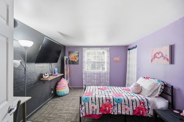 5727 Woodlea Avenue, Fort Wayne, IN 46835