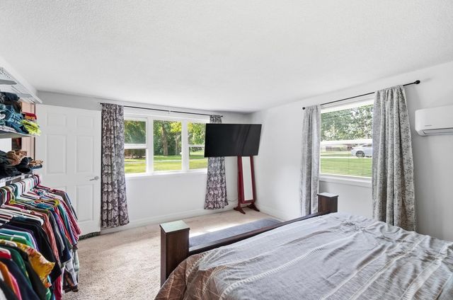 5727 Woodlea Avenue, Fort Wayne, IN 46835