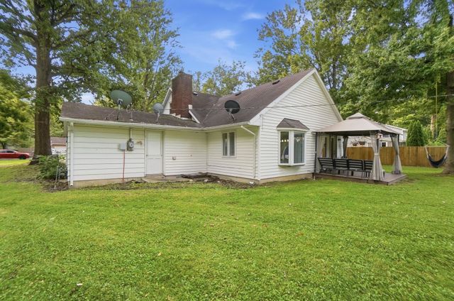 5727 Woodlea Avenue, Fort Wayne, IN 46835