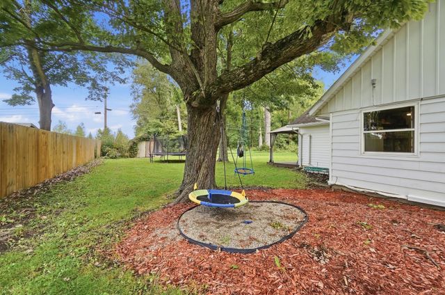 5727 Woodlea Avenue, Fort Wayne, IN 46835
