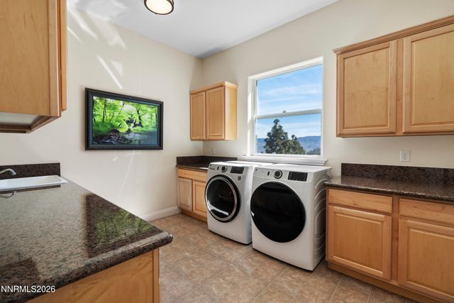 7655 Aspen Creek Court, Washoe Valley, NV 89704