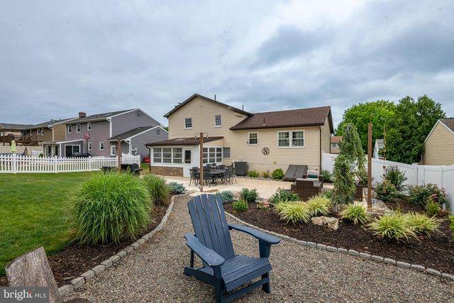 3028 LINDA LN, Reading, PA 19608