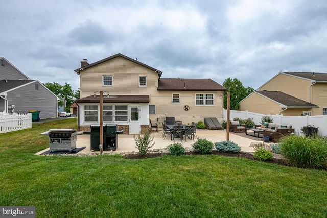 3028 LINDA LN, Reading, PA 19608