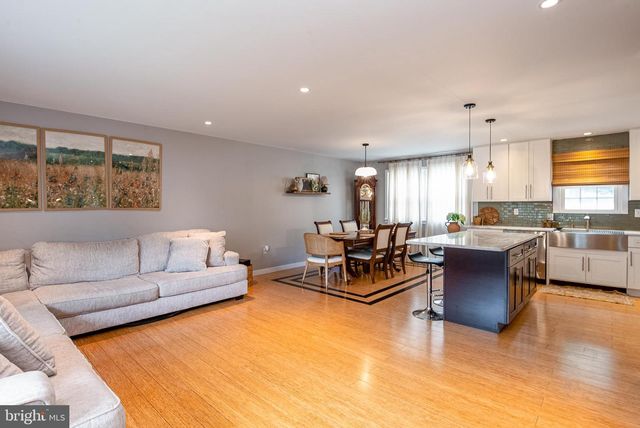 3028 LINDA LN, Reading, PA 19608