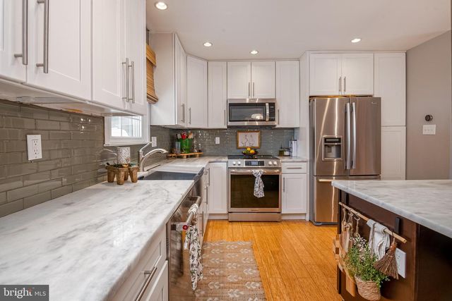 3028 LINDA LN, Reading, PA 19608