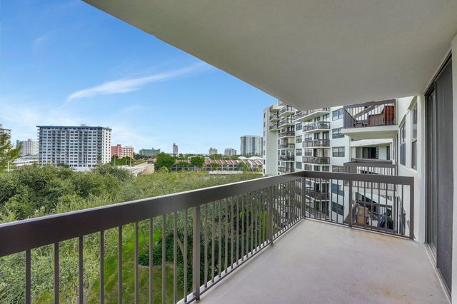 2900 NE 14TH ST Causeway 602, Pompano Beach, FL 33062