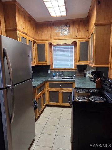 622 HIGHWAY 21 Road, Prattville, AL 36067