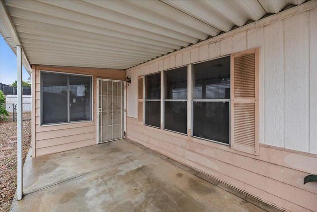 10280 Cimarron Trail, Cherry Valley, CA 92223