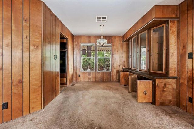 10280 Cimarron Trail, Cherry Valley, CA 92223