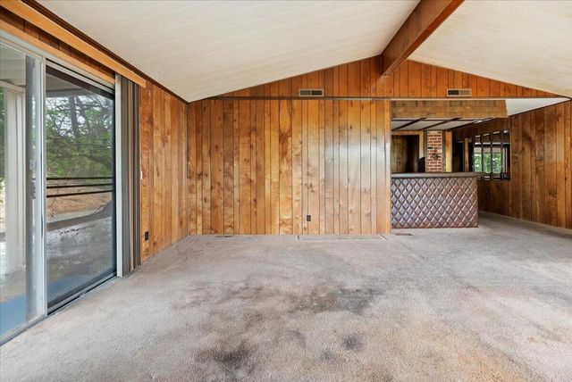 10280 Cimarron Trail, Cherry Valley, CA 92223