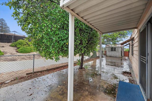 10280 Cimarron Trail, Cherry Valley, CA 92223