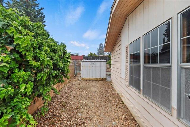 10280 Cimarron Trail, Cherry Valley, CA 92223