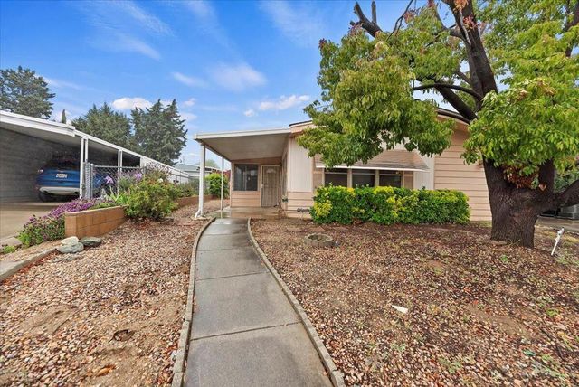 10280 Cimarron Trail, Cherry Valley, CA 92223