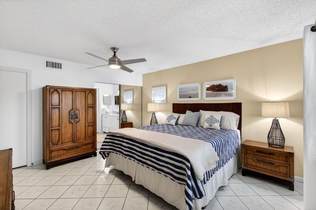 1835 NW 13th Street 103, Delray Beach, FL 33445