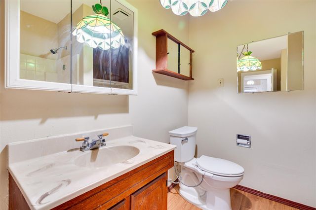 1011 E 49th ST, Austin, TX 78751