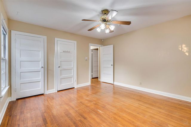 1011 E 49th ST, Austin, TX 78751