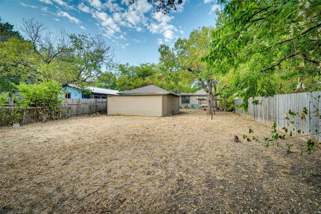 1011 E 49th ST, Austin, TX 78751