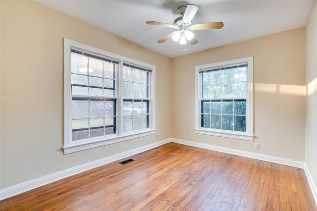 1011 E 49th ST, Austin, TX 78751