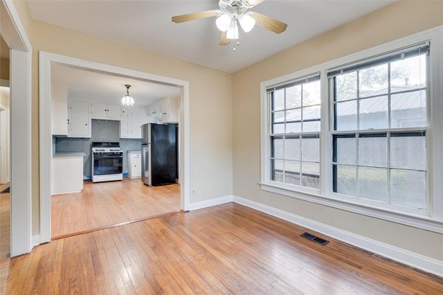 1011 E 49th ST, Austin, TX 78751