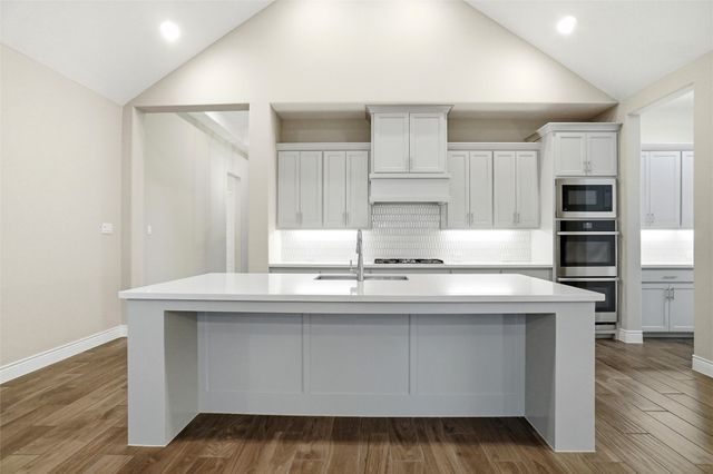 1001 Myers Park Trail, Roanoke, TX 76262