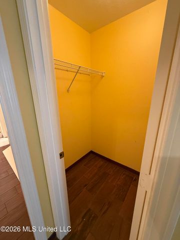 860 Ellington Drive, Biloxi, MS 39532