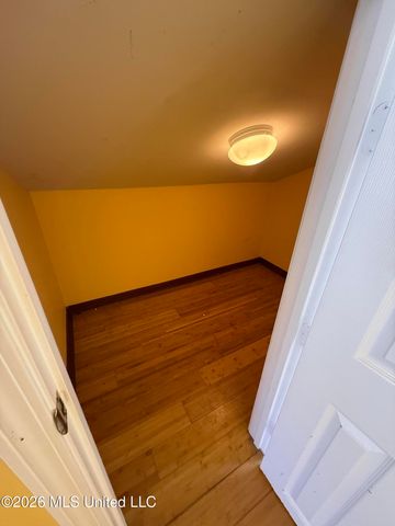 860 Ellington Drive, Biloxi, MS 39532