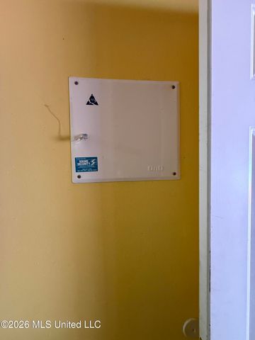 860 Ellington Drive, Biloxi, MS 39532