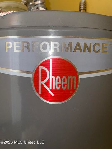 860 Ellington Drive, Biloxi, MS 39532