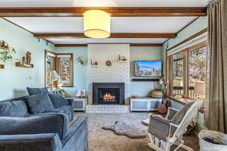 1205 Laurie Road W, Roseville, MN 55113