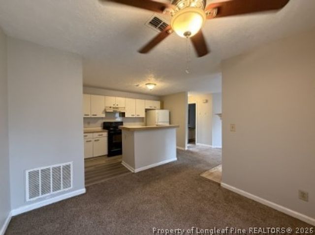 979 Stewarts Creek Drive 3, Fayetteville, NC 28314