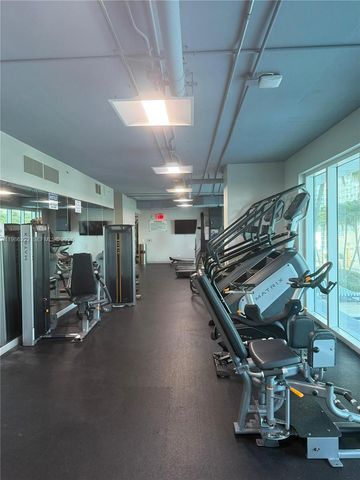 60 SW 13th St 3017, Miami, FL 33130