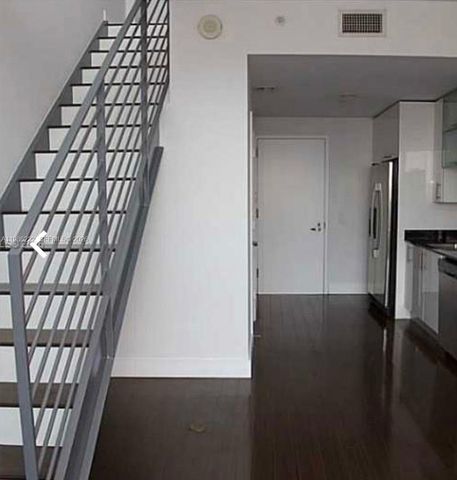 60 SW 13th St 3017, Miami, FL 33130