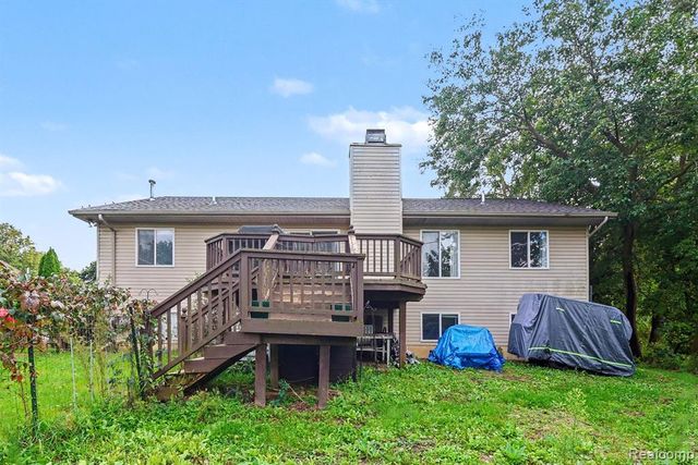 2830 Bayberry Drive, Waterford, MI 48329