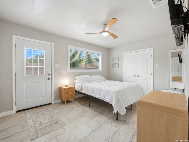 515 Oak Park Dr Unit 515, Boerne, TX 78006