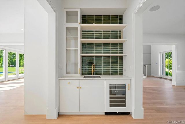 244 North Sea Mecox Road, Southampton, NY 11968