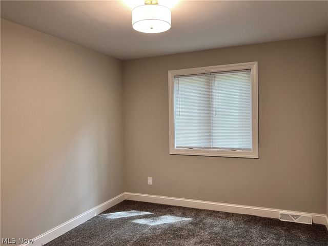 704 Echo Drive, Gates Mills, OH 44040