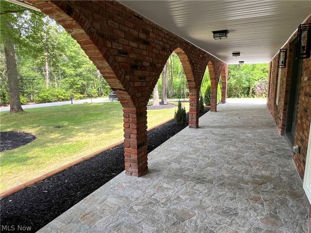 704 Echo Drive, Gates Mills, OH 44040