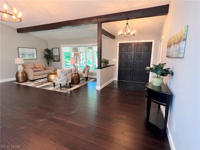 704 Echo Drive, Gates Mills, OH 44040