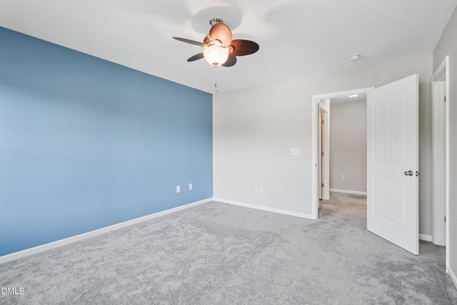 202 Beaconwood Lane, Holly Springs, NC 27540