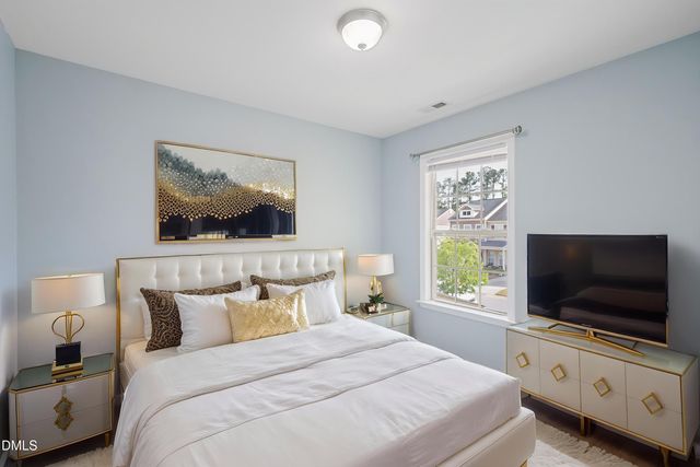 202 Beaconwood Lane, Holly Springs, NC 27540