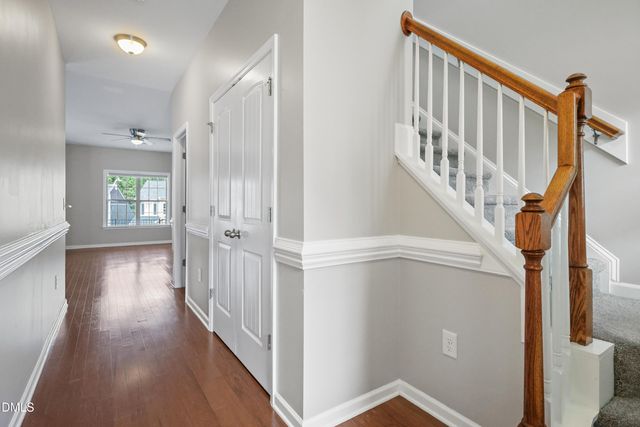 202 Beaconwood Lane, Holly Springs, NC 27540