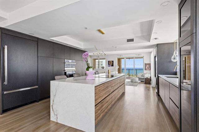 209 N Birch Road 1002, Fort Lauderdale, FL 33304
