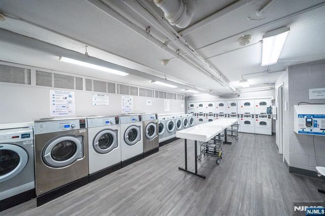 6600 Boulevard East 10N, West New York, NJ 07093