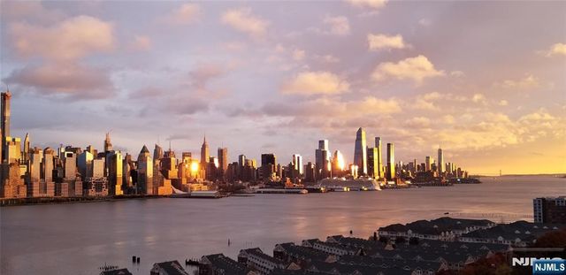 6600 Boulevard East 10N, West New York, NJ 07093