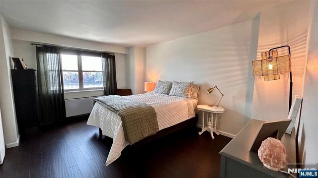 6600 Boulevard East 10N, West New York, NJ 07093